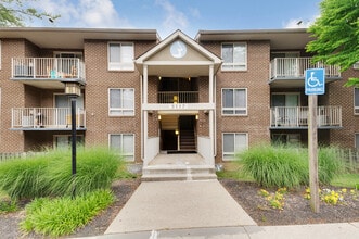 Windham Creek in Suitland, MD - Building Photo - Building Photo