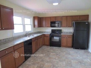 5200 Home Ave in McHenry, IL - Building Photo - Building Photo