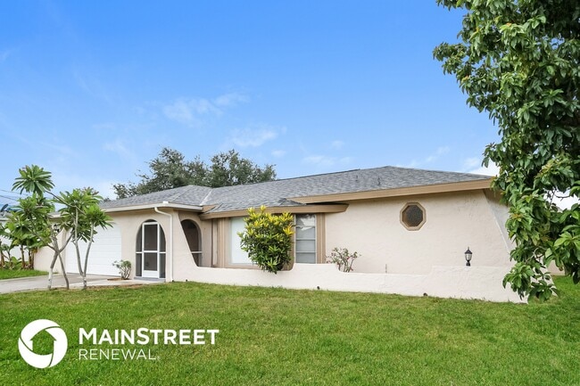 1803 SE 15th St in Cape Coral, FL - Building Photo - Building Photo