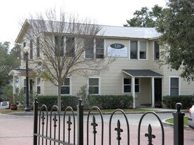 326 W Honey St, Unit 5 in Dunedin, FL - Building Photo