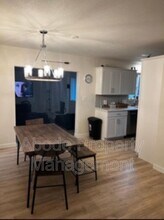 1049 Briarwood Rd in Fort Collins, CO - Foto de edificio - Building Photo