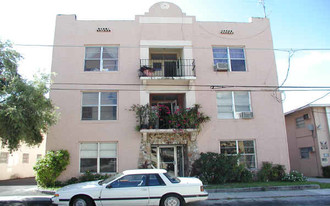 428 SW 9th St in Miami, FL - Building Photo - Building Photo