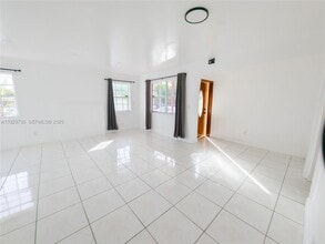 3623 SW 5th Terrace in Miami, FL - Building Photo - Building Photo