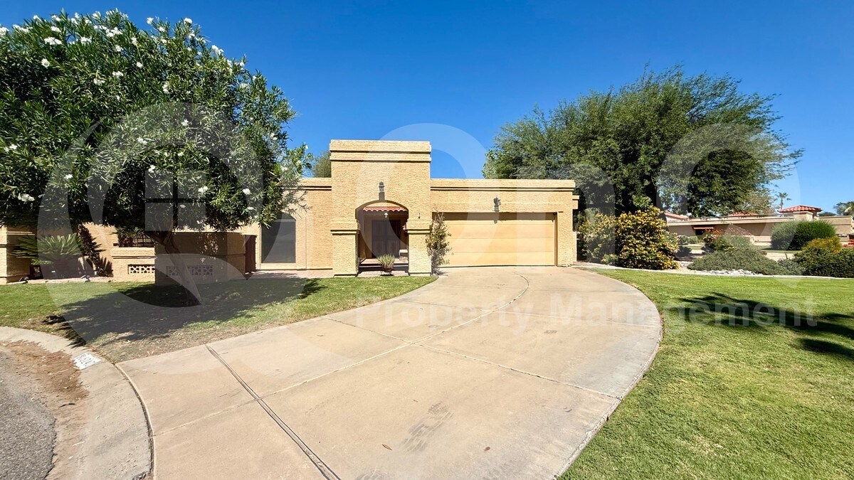 6240 E Kelton Ln in Scottsdale, AZ - Building Photo