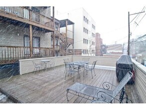 700 W Aldine Ave in Chicago, IL - Building Photo - Building Photo