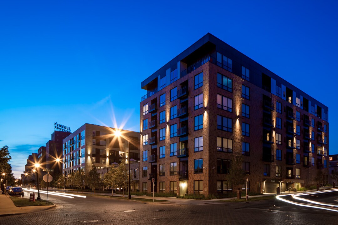 Mill and Main in Minneapolis, MN - Foto de edificio