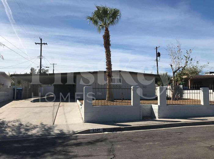 4747 Everman Dr in Las Vegas, NV - Building Photo