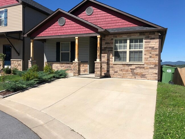 property at 27 Harrelson Ln