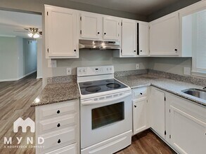 55 Pilgrim Way in Newnan, GA - Foto de edificio - Building Photo