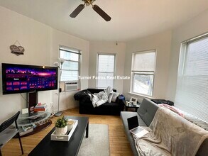 10 Parker Hill Ave, Unit 1 in Boston, MA - Building Photo - Building Photo