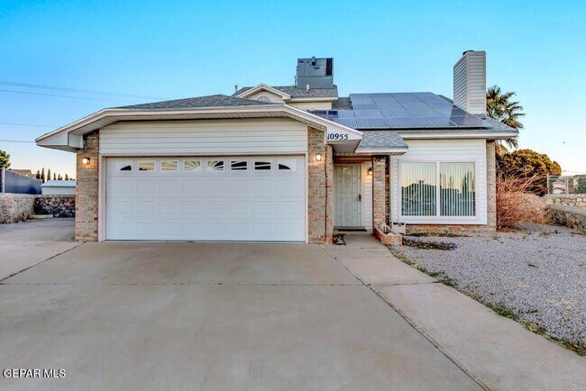 10955 Yogi Berra Cir in El Paso, TX - Building Photo - Building Photo