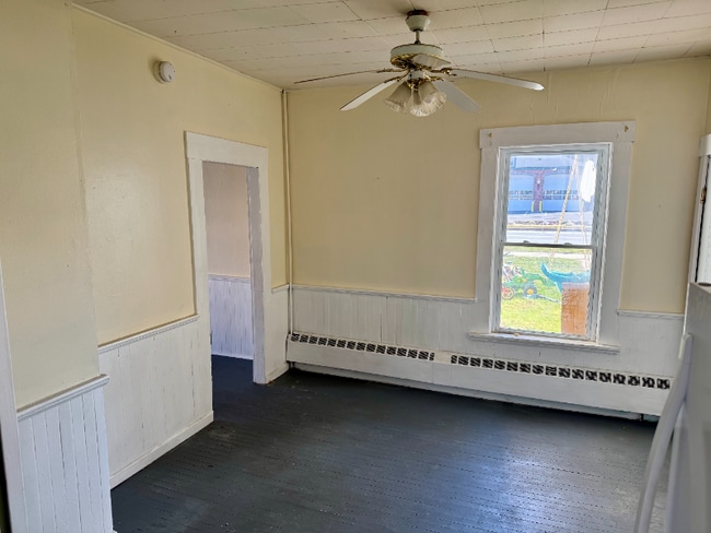 325 Main St in Lyndon, VT - Building Photo - Building Photo