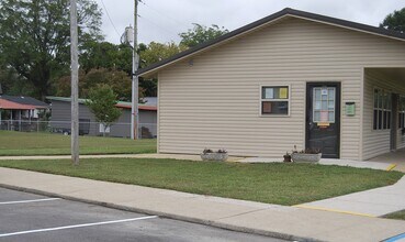 1130 Old Mt Carmel Rd in Stevenson, AL - Building Photo - Building Photo