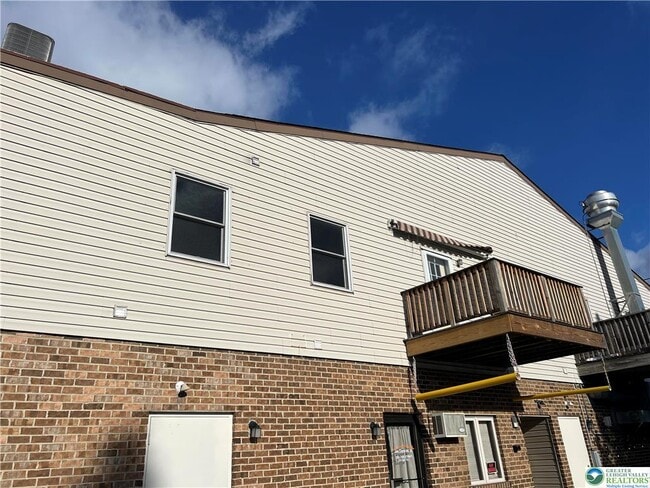 2915 Schoenersville Rd in Bethlehem, PA - Building Photo - Building Photo