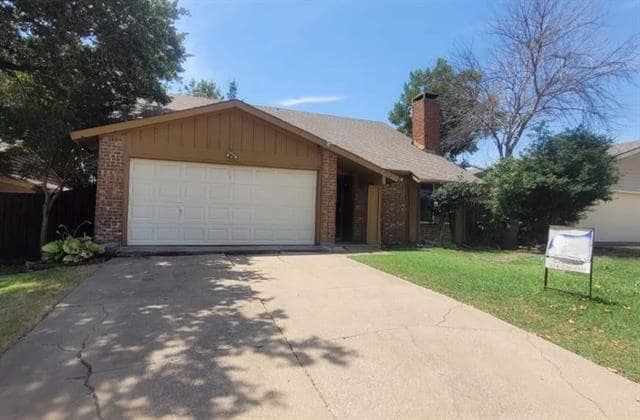 property at 2302 Placid Dr