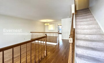 7386 Hidden Knolls Ct in Springfield, VA - Building Photo - Building Photo