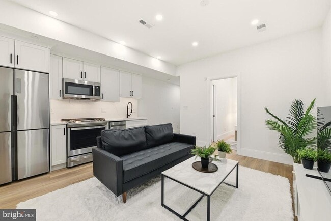 1714 Euclid St NW in Washington, DC - Building Photo - Building Photo