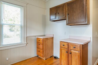 1221 N Clinton Ave in Rochester, NY - Building Photo - Building Photo