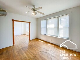 5102 N Winchester Ave, Unit 3C in Chicago, IL - Building Photo