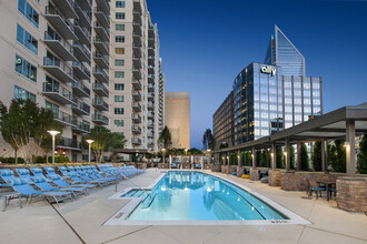 Bell Uptown Charlotte in Charlotte, NC - Building Photo - Building Photo