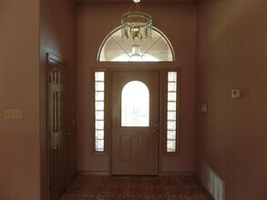 91 Live Oak Ave in Laredo, TX - Building Photo - Building Photo