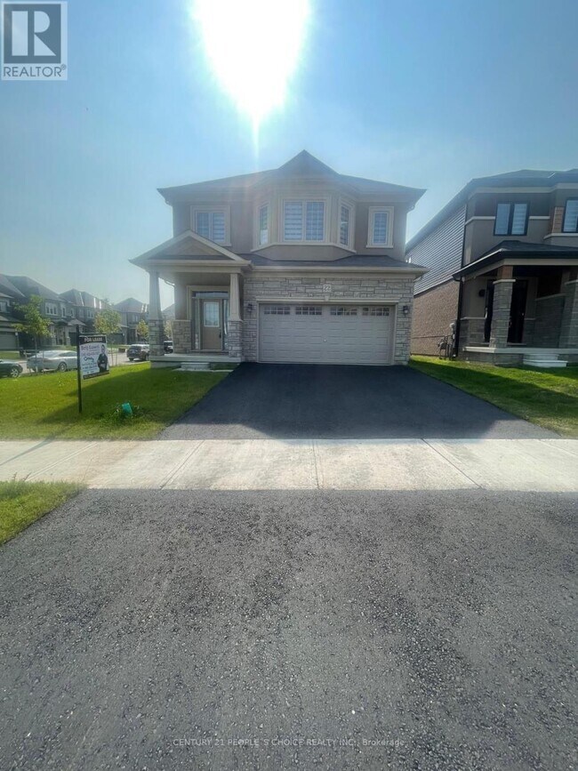 22 Brewis St in Brant, ON - Building Photo - Building Photo