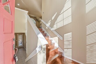 56 Lakeridge Dr in Spring, TX - Building Photo - Building Photo