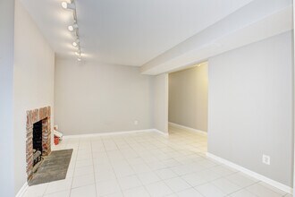 1011 S St NW in Washington, DC - Building Photo - Building Photo