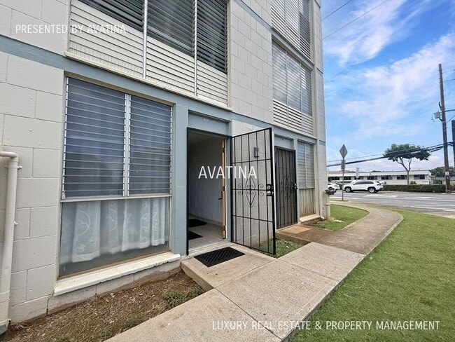 property at 936 Lehua Ave