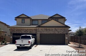 9204 Groff Lndg in Converse, TX - Building Photo