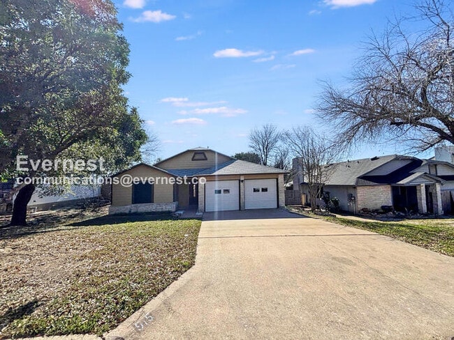 property at 915 Pyegrave Pl