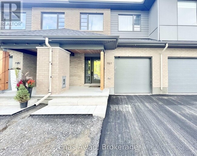 property at 797 Brian Good Ave