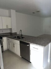 5067 SE Mariner Garden Cir in Stuart, FL - Building Photo - Building Photo