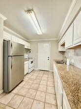 1518 Wirt Rd in Houston, TX - Building Photo - Building Photo