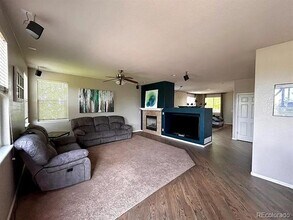 5639 Jaguar Way in Lone Tree, CO - Foto de edificio - Building Photo