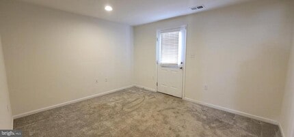 76 Capshaw Rd in Martinsburg, WV - Building Photo - Building Photo