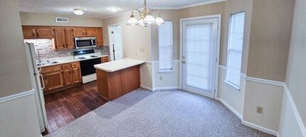 140 Bright St in Bowling Green, KY - Building Photo - Building Photo