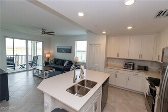 15375 Grn Acrs Ave, Unit 2228 in Punta Gorda, FL - Foto de edificio - Building Photo