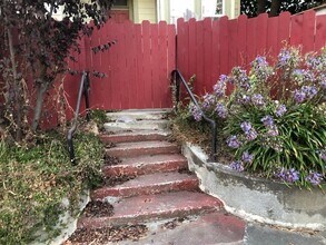 1021 E St in Eureka, CA - Building Photo - Building Photo