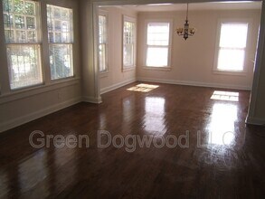 767 Joseph E Lowery Blvd SW in Atlanta, GA - Building Photo - Building Photo