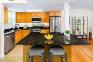 37 Sherman Rd in Brookline, MA - Foto de edificio