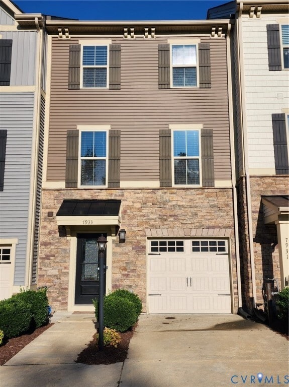 property at 7933 Wistar Woods Ct