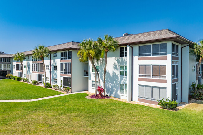 Windward Cove Condominiums