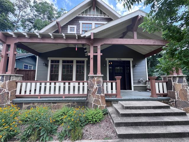 property at 316 E 6th St