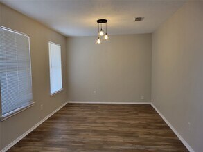 19426 Old Barngate Ln in Houston, TX - Building Photo - Building Photo