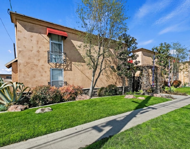 property at 16229 Woodruff Ave