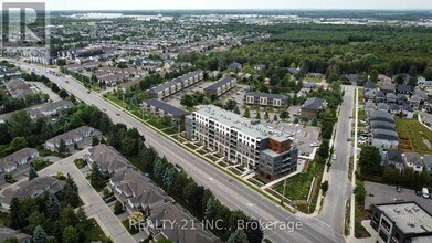 42 Lowes Rd W in Guelph, ON - Building Photo - Building Photo