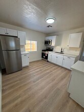 1821 E Virginia Ave in Phoenix, AZ - Building Photo - Building Photo