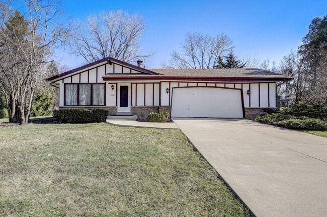 property at 2330 S Brookside Pkwy