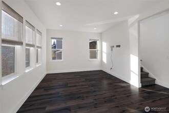 85 Gerard Ln in Friday Harbor, WA - Foto de edificio - Building Photo